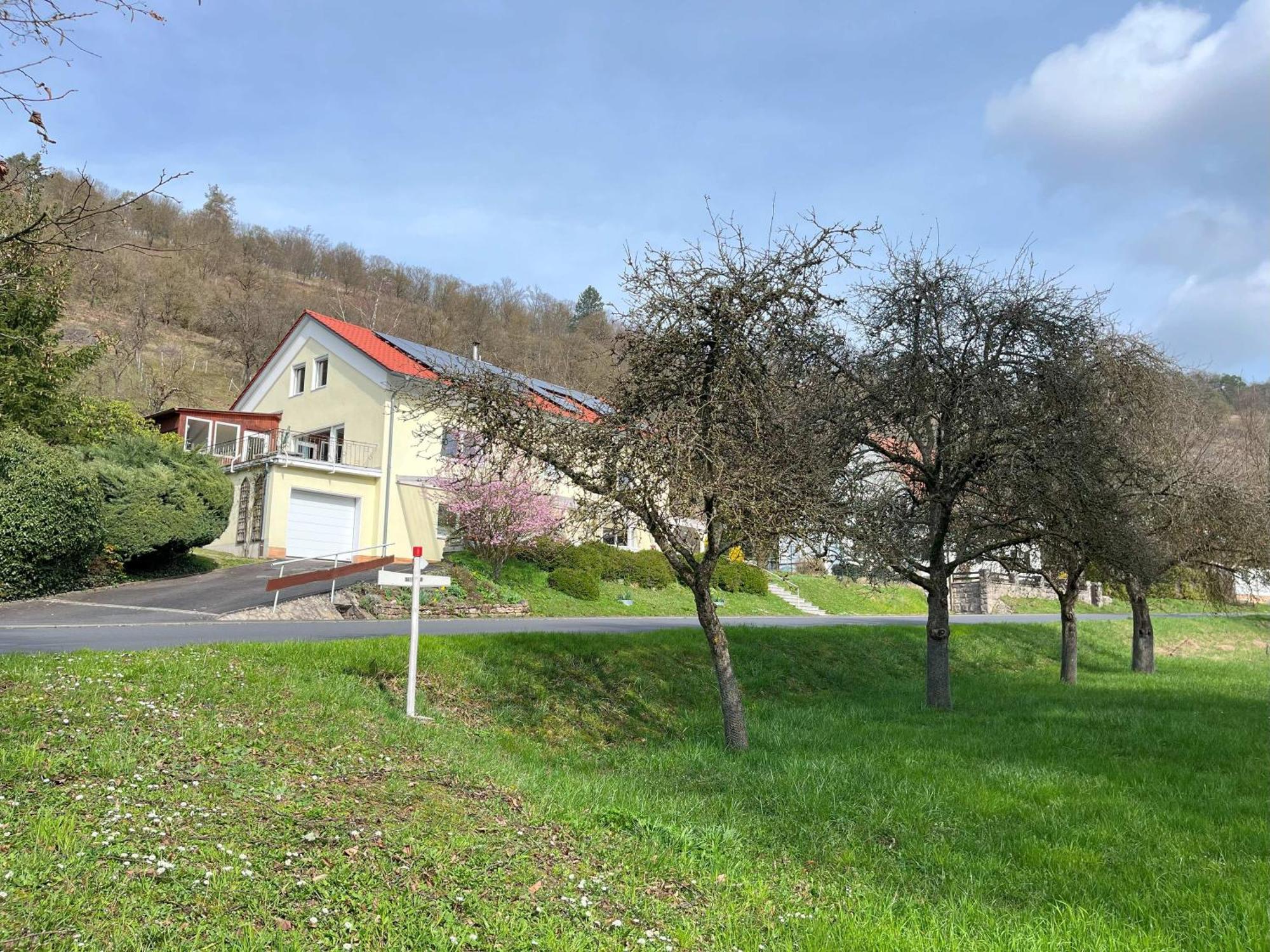 Angernest Apartamento Elfershausen Exterior foto